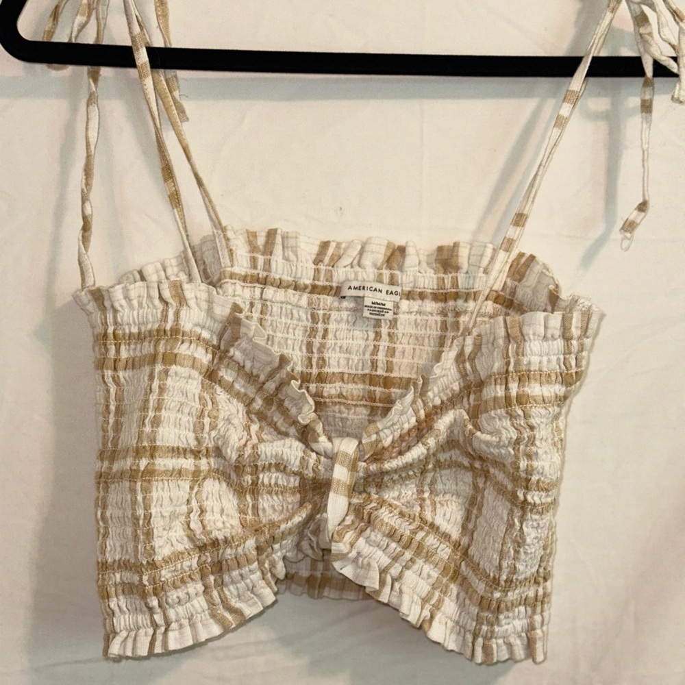 American eagle crop top